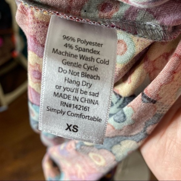 LuLaRoe Randy Top with Floral Front Panel - Picture 5 of 5